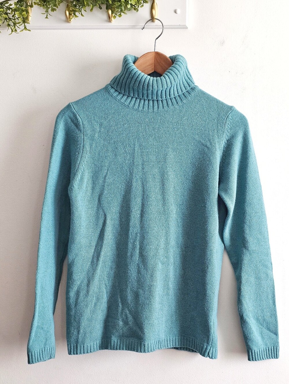 Benedetta B. Italian Merino Wool Cashmere Turtleneck Sweater Medium Aqua Blue